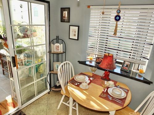 227 Glendora Ave, Long Beach CA  90803-3504 exterior