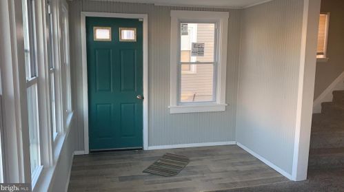 27 Wood St, West Deptford NJ  08066-1444 exterior