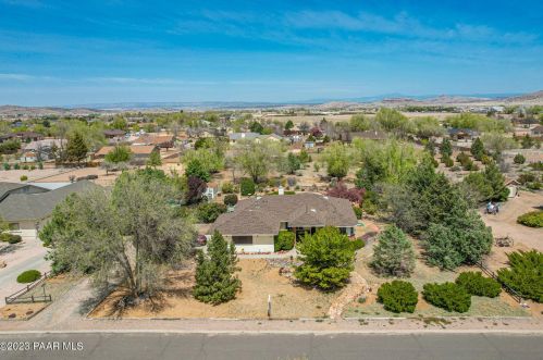 937 Heather Ln, Chino Valley, AZ 86323-5364