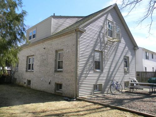 18 Eddy St, Providence RI 02903-1702 exterior