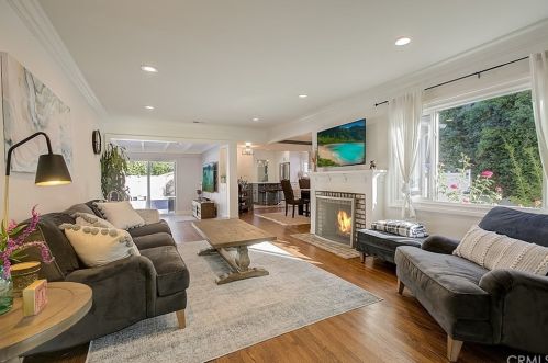 4162 Farmdale Ave, North Hollywood, CA 91604-3016