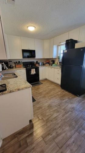 2916 Timothy Ln, Euless TX  76039-7801 exterior