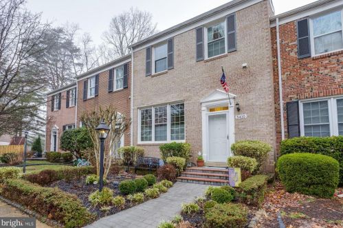 5410 Brixham Ct, Springfield, VA 22015-1921