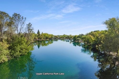 8 Alameda Park Cir, Chico CA 95928-4174 exterior