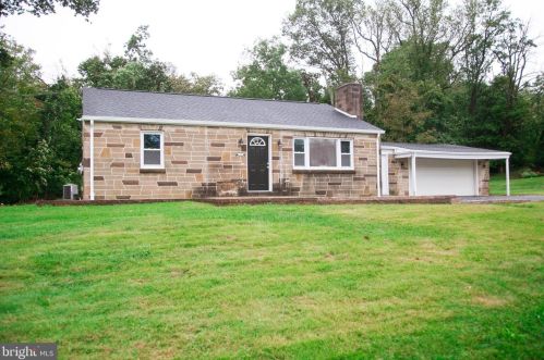 1655 Old Trail Rd, Etters PA  17319-9676 exterior