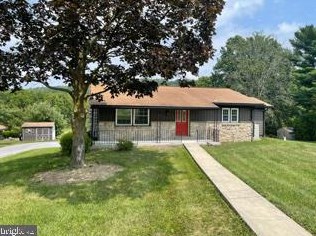 487 Evans Rd, Pottstown, PA 19464-1323