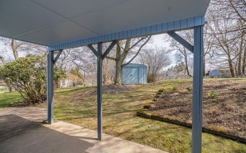 3209 Sundale Dr, Glenshaw, PA 15116-1127