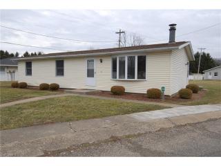 2200 River Rd, Zanesville OH  43701-7370 exterior