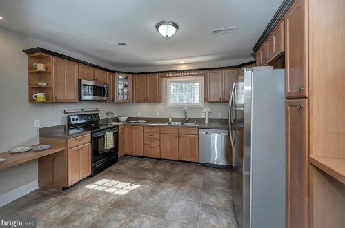 34156 Indiantown Rd, Locust Grove VA  22508-2221 exterior