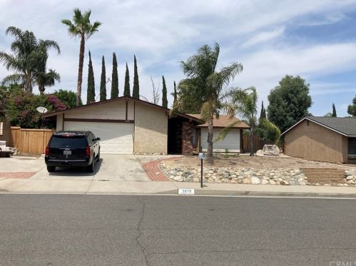 3870 Adams St, Lake Elsinore, CA 92530-5315