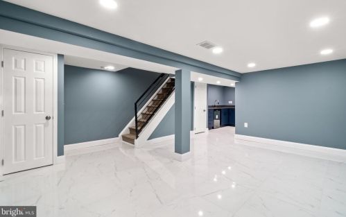 641 Franklin St, Washington DC 20017-1318 exterior