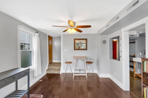 2035 Woodward Ave, Pittsburgh, PA 15226-1337