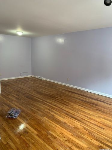 1724 174th St, Bronx, NY 10472-1802