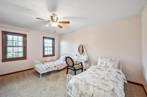 3854 Maple Grove Rd, Marion OH  43302-8459 exterior