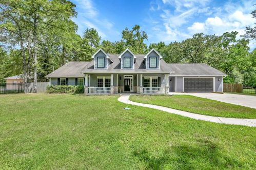 7 Wind River Dr, Conroe TX  77384-3173 exterior