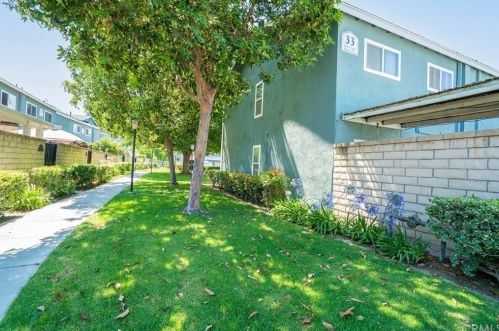 8229 Santa Inez Pl, Buena Park CA  90620-3153 exterior