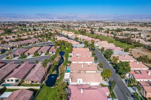 49527 Wayne St, Indio CA  92201-9752 exterior