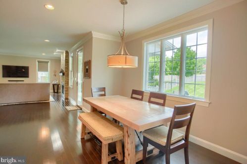 504 Sophia Cir, Hummelstown PA  17036-7089 exterior