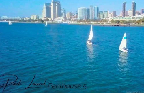 2500 6th Ave, San Diego CA  92103-6607 exterior