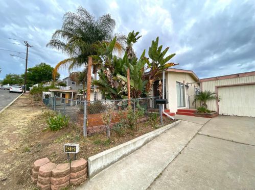 4232 Marian St, La Mesa, CA 91941-7428
