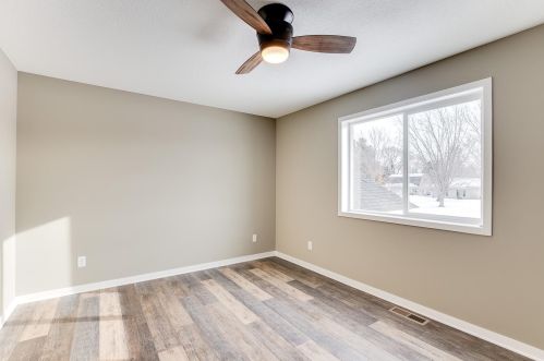 381 Staples Rd, East Farmington WI  54020-4368 exterior