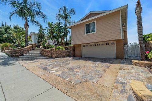 26217 Abdale St, Santa Clarita, CA 91321-2133