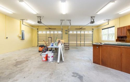 2014 Pioneer Dr, Lakeland FL  33809-4995 exterior