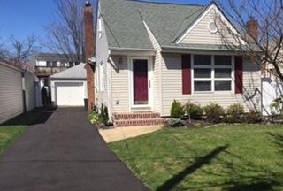 1811 Bernard St, North Merrick, NY 11566-4510
