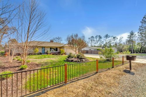 5930 Filbert Ave, Citrus Heights CA  95662-4716 exterior