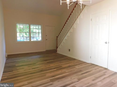 1430 Woodmill Dr, Dover DE  19904-8206 exterior