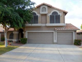 7236 Morrow Dr, Glendale, AZ 85308-5845