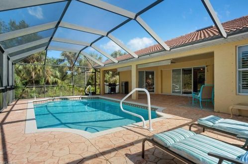 407 Prospect Ave, Lehigh Acres FL  33972-7842 exterior