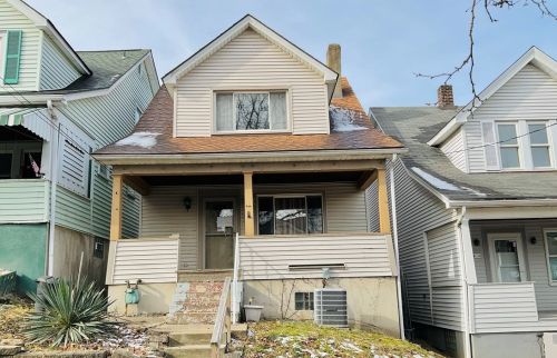 1806 Powers St, Mckeesport PA  15132-5149 exterior