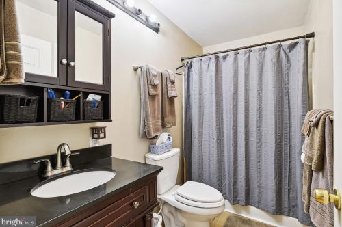 104 Spinnaker Ln, Milton DE  19968-1565 exterior