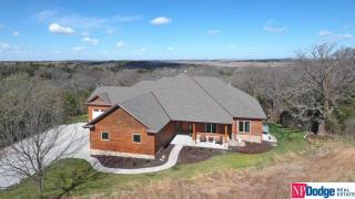 14940 Timber Ridge Ct, Louisville, NE 68037-3243