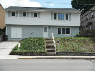 1507 Market St, Primrose, PA 17901-2209