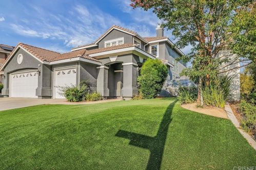 26006 Baldwin Pl, Santa Clarita, CA 91381-1134