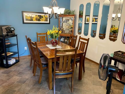 7109 57 Ave, Kenosha WI 53142-3600 exterior