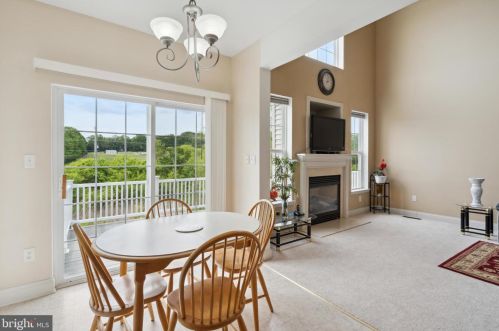 16 Portsmouth Cir, Glen Mills PA  19342-2625 exterior