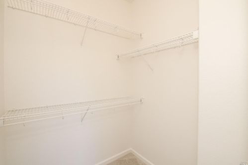 460 Rosso Ct, Vacaville CA 95687-5698 exterior