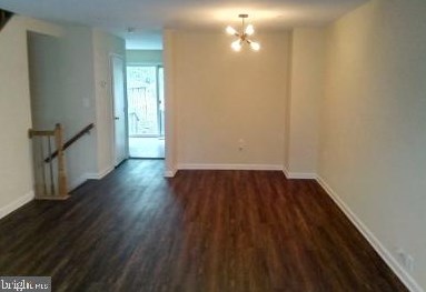 866 Hr Dr, Washington, DC 20032-6015