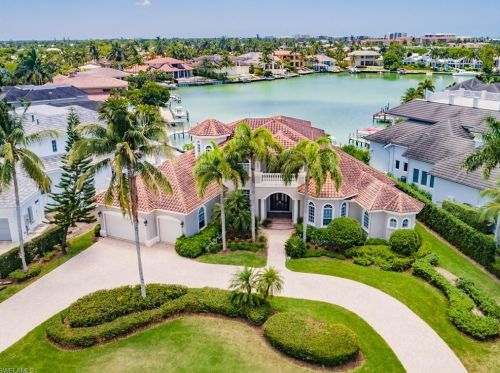 260 Cuddy Ct, Naples FL  34103-4062 exterior