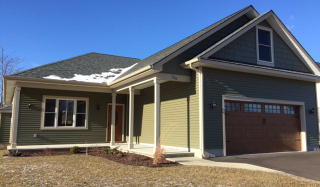 134 Maine Rd, Plattsburgh, NY 12903-4028