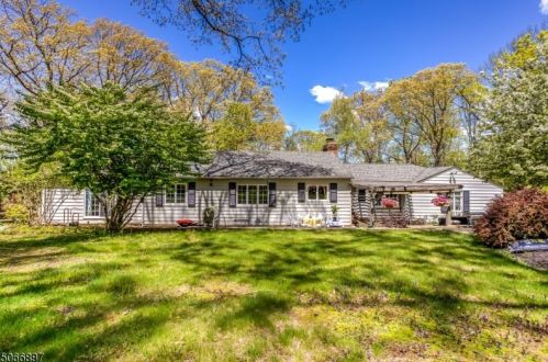 175 Stanhope Rd, Sparta, NJ 07871-2706