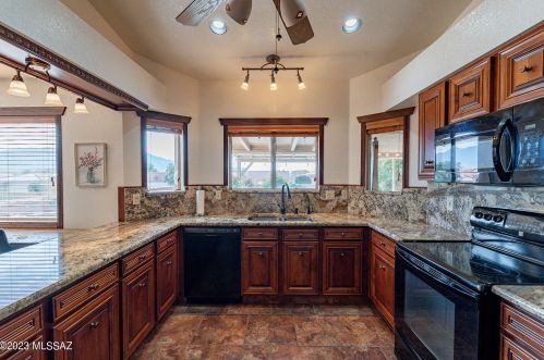 4341 Desert Jewel Loop, Green Valley AZ 85622-5645 exterior