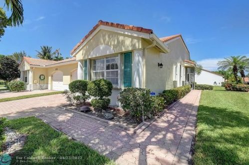 15284 Lake Wildflower Rd, Delray Beach, FL 33484-4647