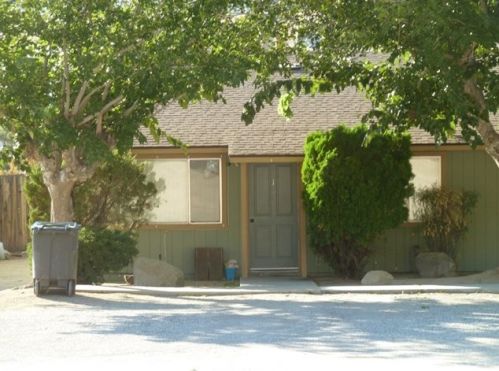 3801 Wagon Wheel Dr, Lake Isabella, CA 93240-9498