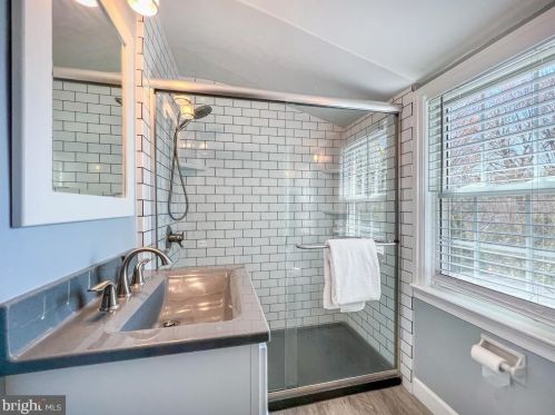 433 Jefferson Ave, Yardley PA  19067-2135 exterior