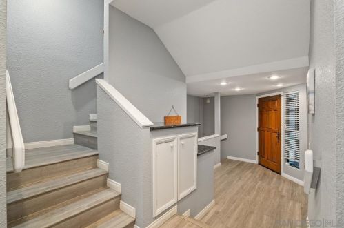 1155 Pacific Beach Dr, San Diego CA  92109-5149 exterior