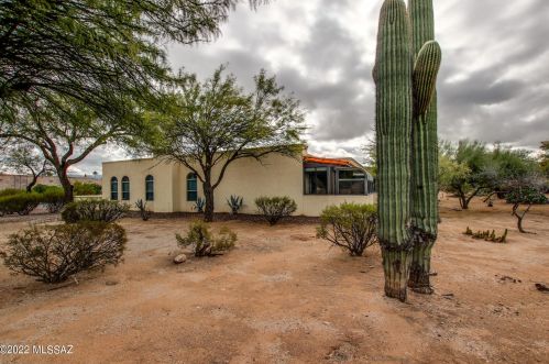7204 Camino Vecino, Tucson AZ 85715-3418 exterior